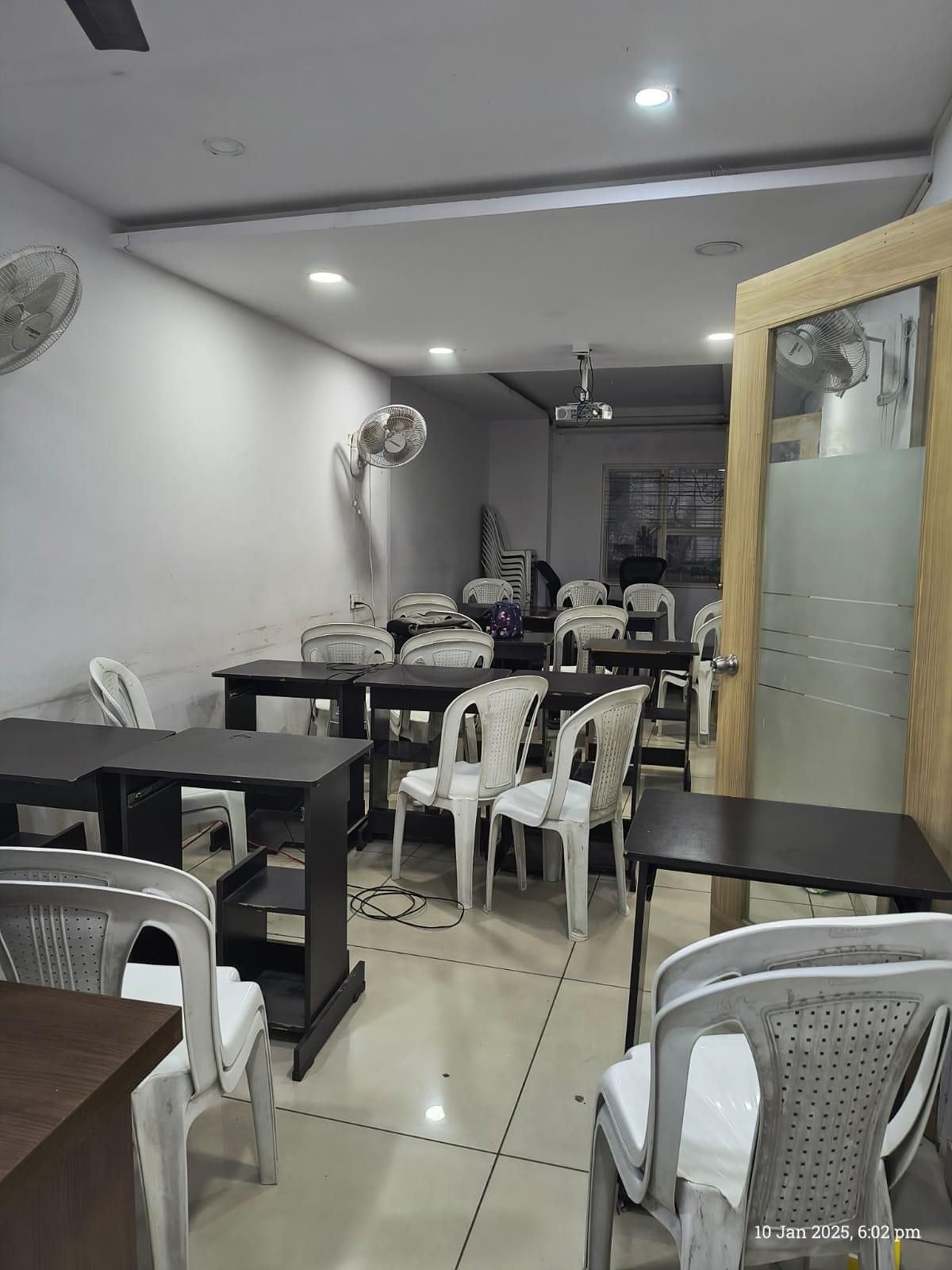 Eclasess Eclasess - Azure Data Engineering photo 4